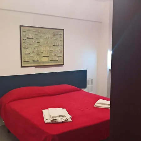 Central Sestri 1+1/2 Bedrooms Apartahotel Sestri Levante
