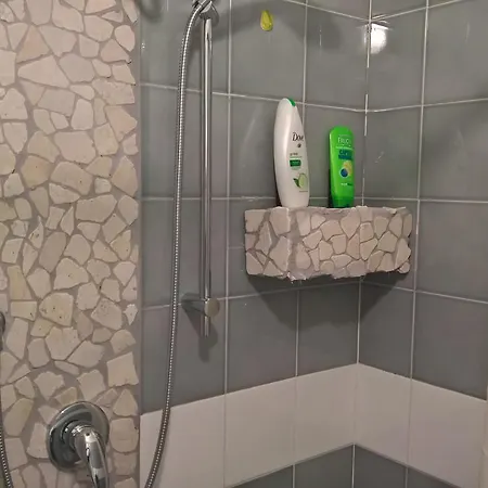 Central Sestri 1+1/2 Bedrooms Apartahotel *