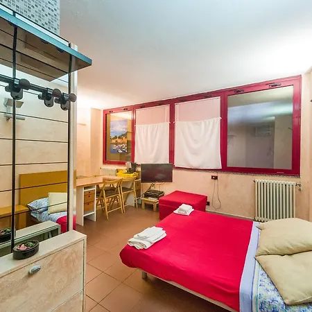 Aparthotel Central Sestri 1+1/2 Bedrooms Sestri Levante